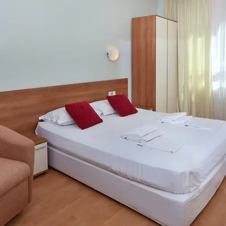 Apartmanhotel Pollo Napospart