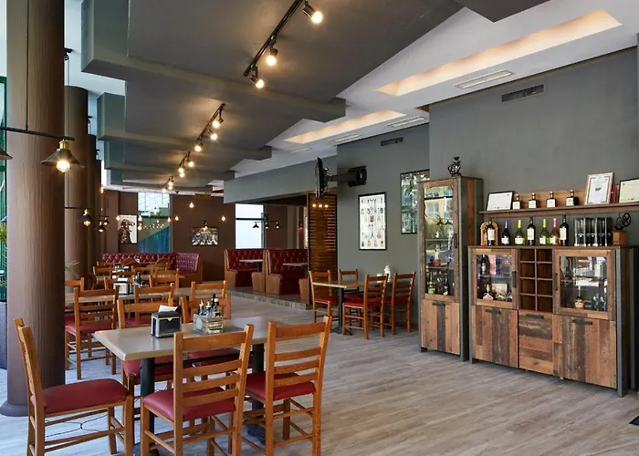 Pollo 3* Sluneční pobřeží