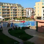 Pollo Apartahotel Sunny Beach