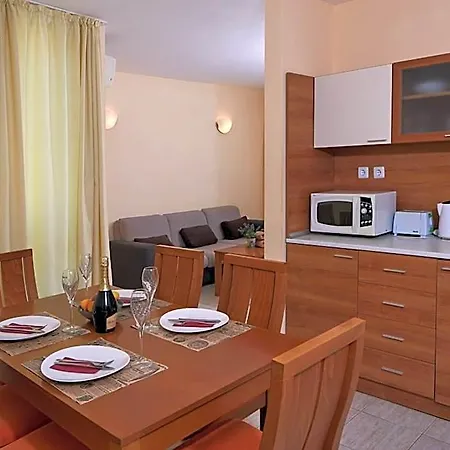 Pollo Lejlighedshotel