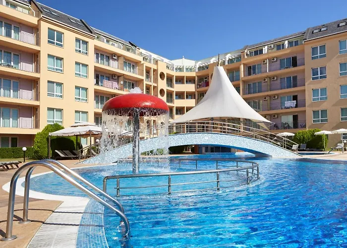 ポッロ アパートホテル サニービーチ