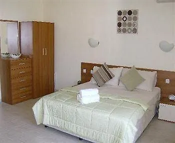 ポッロ アパートホテル