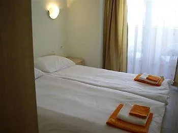 Pollo 3* Slăntjev Brjag