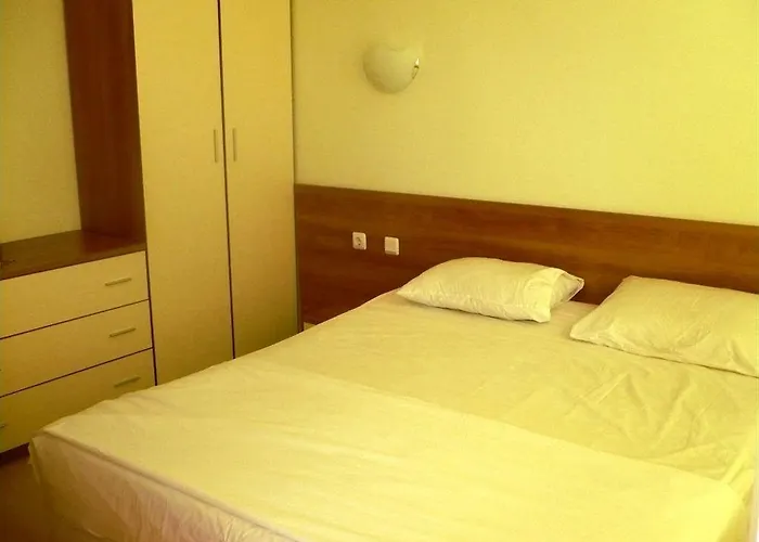 Apartahotel Pollo 3*